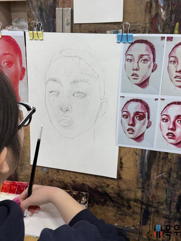 수원미술학원 420627ae4b3b1a53bee8b10d97207661_1770346743_423.jpg