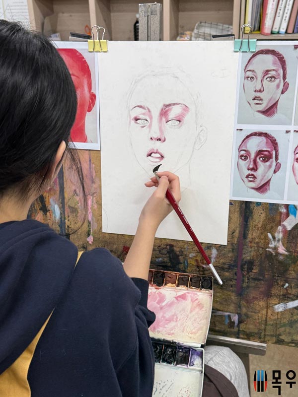 입시미술 420627ae4b3b1a53bee8b10d97207661_1770346750_1381.jpg