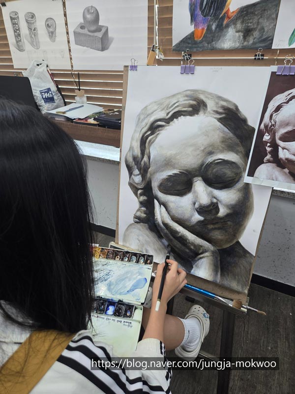 입시미술학원 d77fc83c9c08de7174a8a7119bdcb0ec_1771556680_8449.jpg