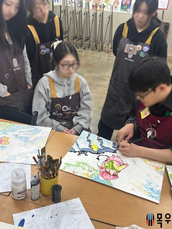 미술학원 9ca1aea35ca78fefcbdb22b372123ea6_1772528448_1039.jpg